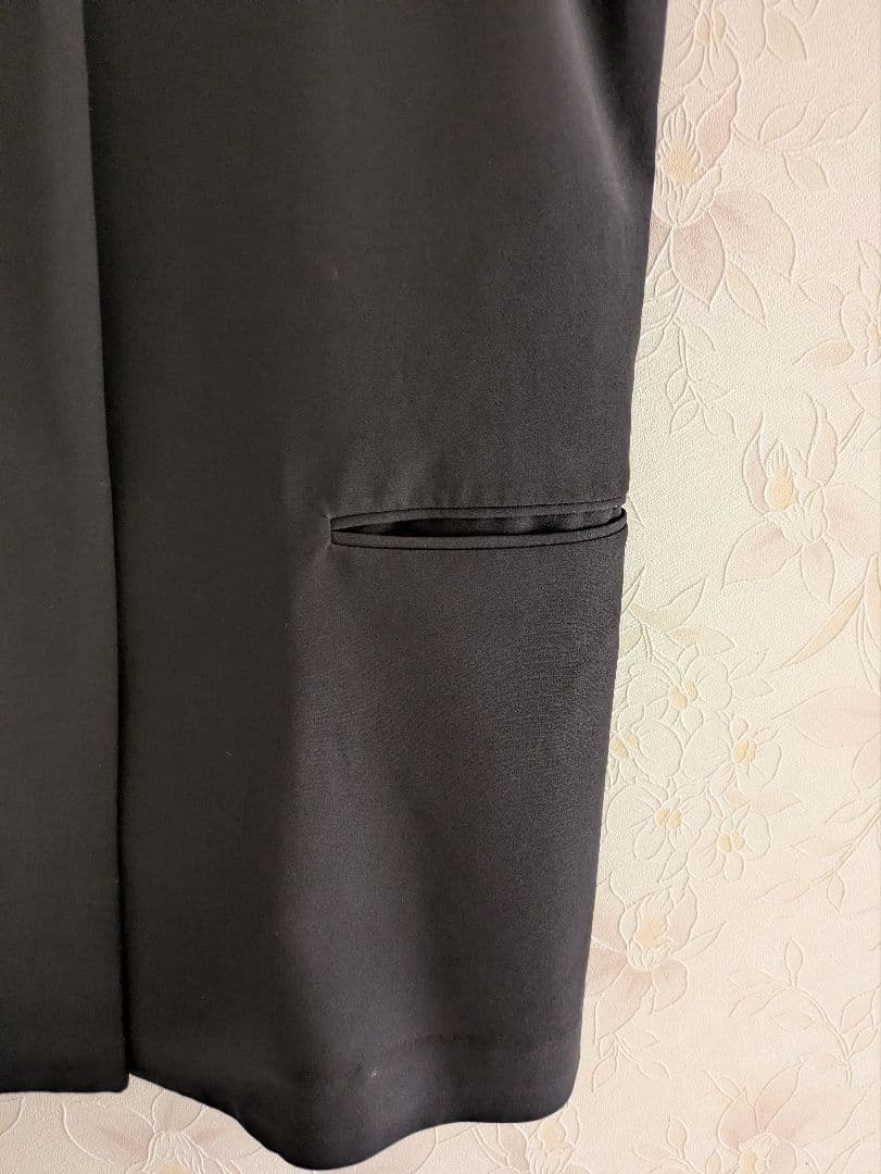 ✨美品✨　CELFORD フリルスリーブ　ジレ　ブラック