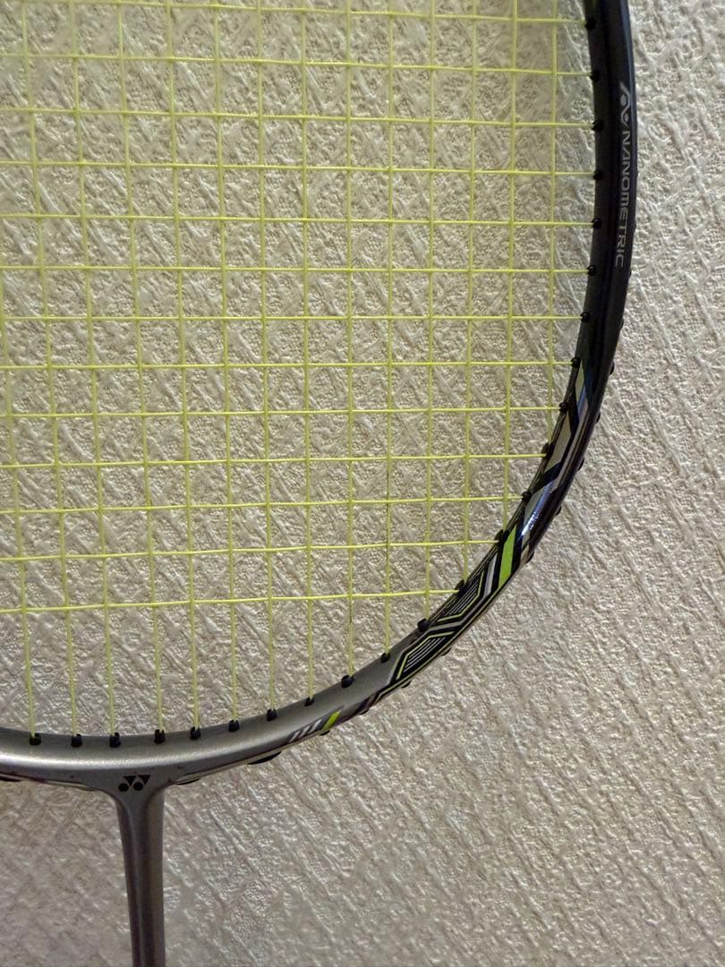 【美品】NANORAY 900 3UG5 バドミントンラケット