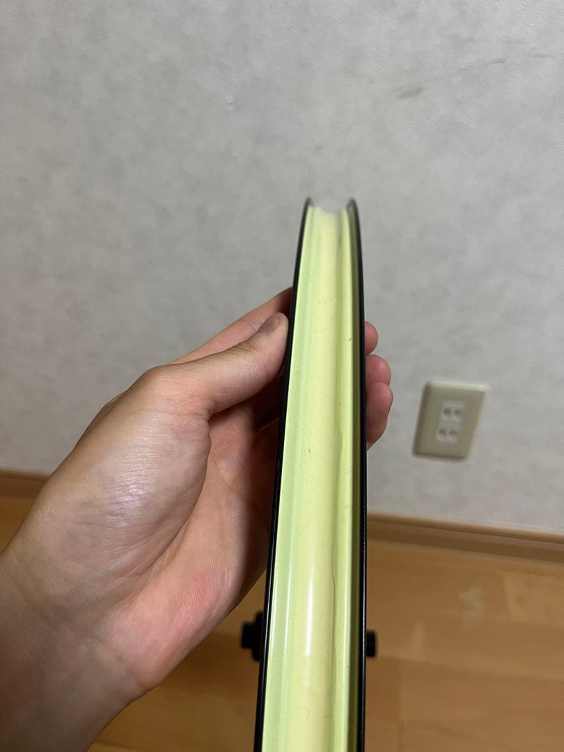 グラベル　完組ホイール