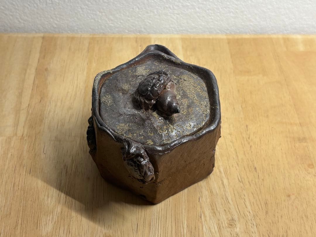 122. 備前焼 宝瓶 登り窯 カニとタニシ 蟹 貝 六角 手びねり 急須