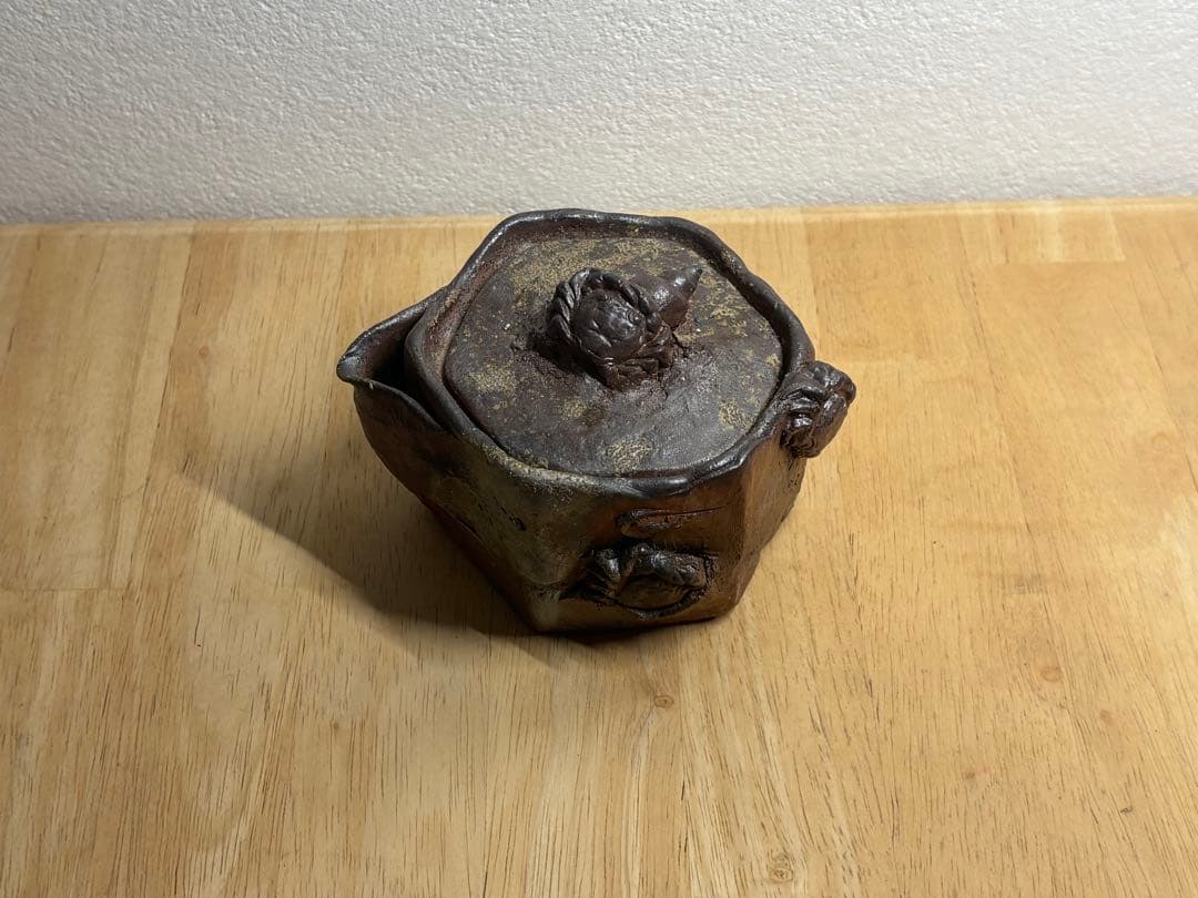 122. 備前焼 宝瓶 登り窯 カニとタニシ 蟹 貝 六角 手びねり 急須