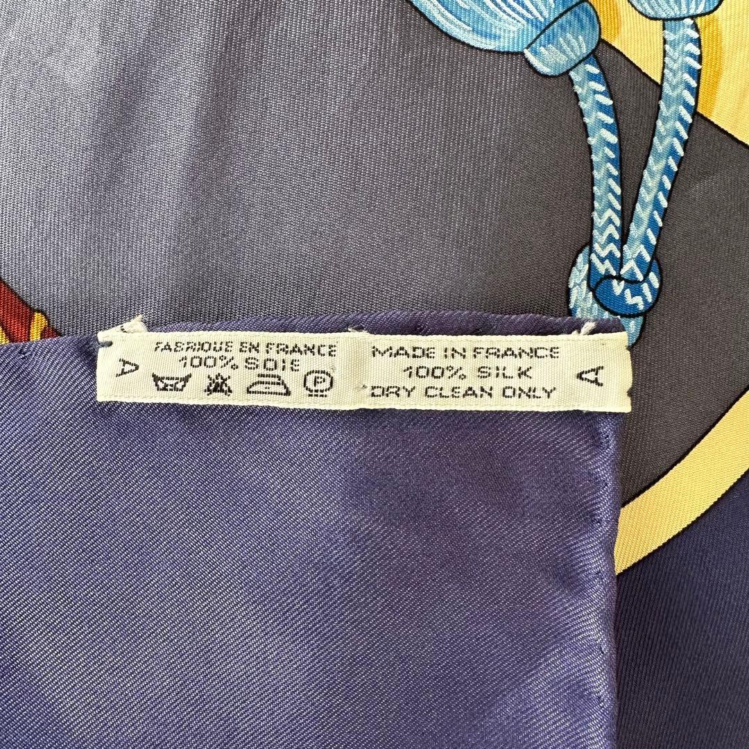 HERMES エルメス　スカーフ　カレ90 鎧兜　日本への憧れ