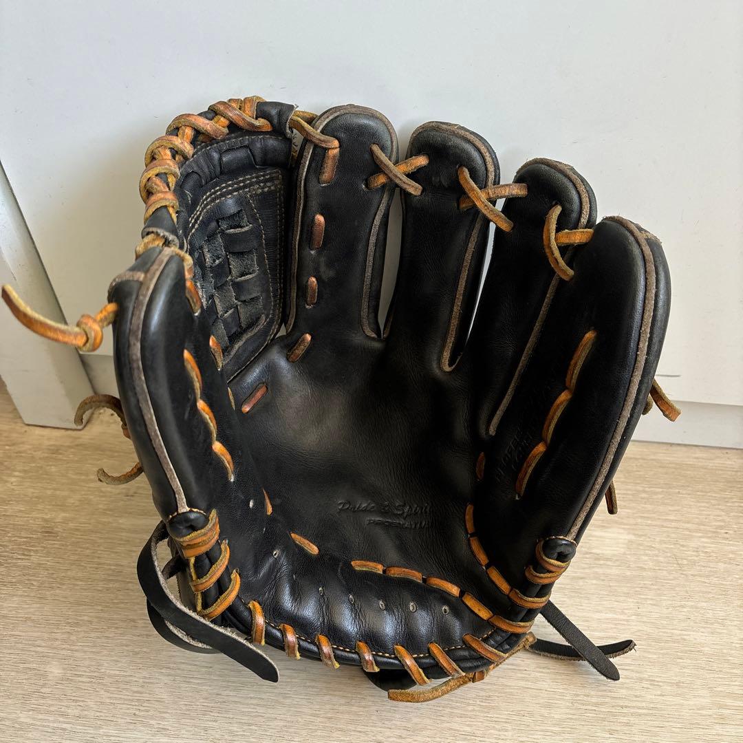 ゼット硬式内野手用グローブ　限定ラベル