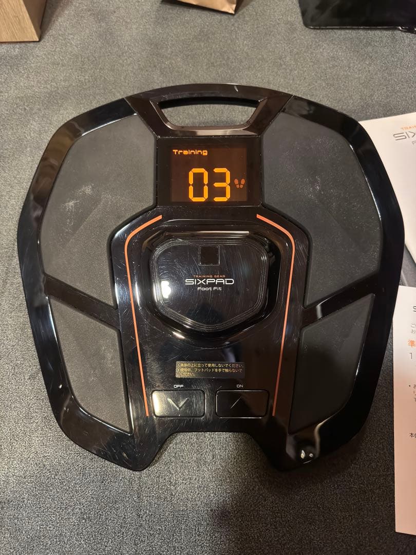 SIXPAD Foot Fit 2 フットフィット 中古 電池新品 交換済み