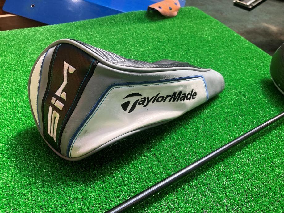 TaylorMade SIM MAX ドライバー 10.5度