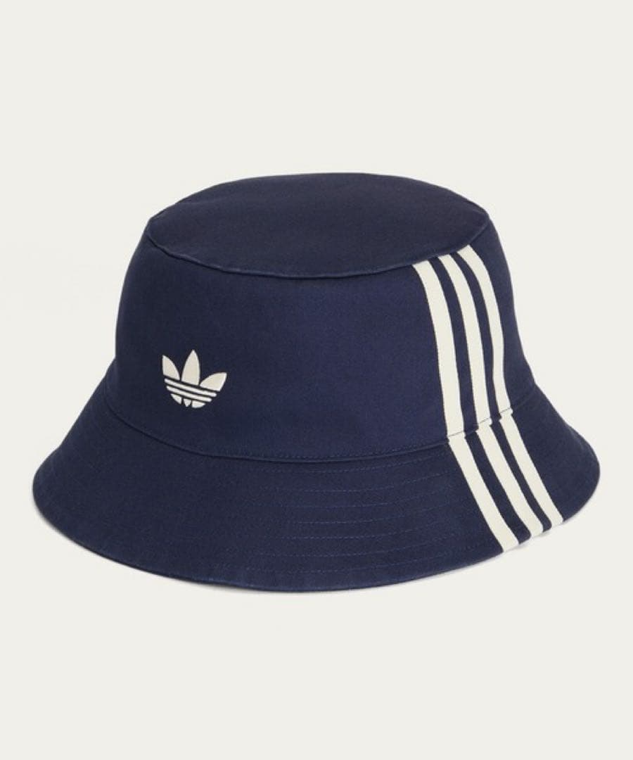 大きいサイズ　定価以下　adidas oasis バケットハット　ネイビー　XL