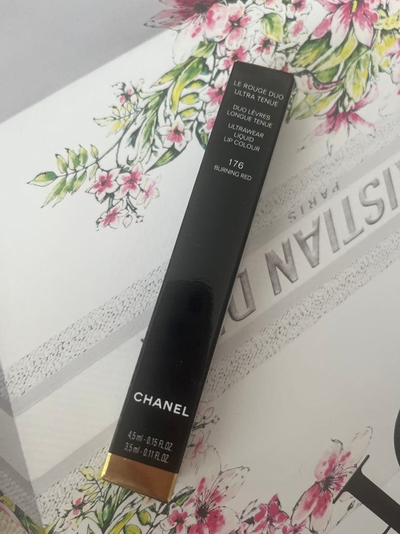 リップグロス CHANEL Le Rouge Duo Ultra Tenue 176