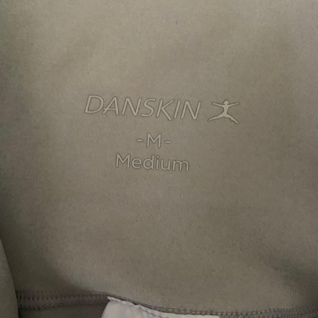 新品未使用　DANSKIN ダンスキン　レギンス　グレー　M