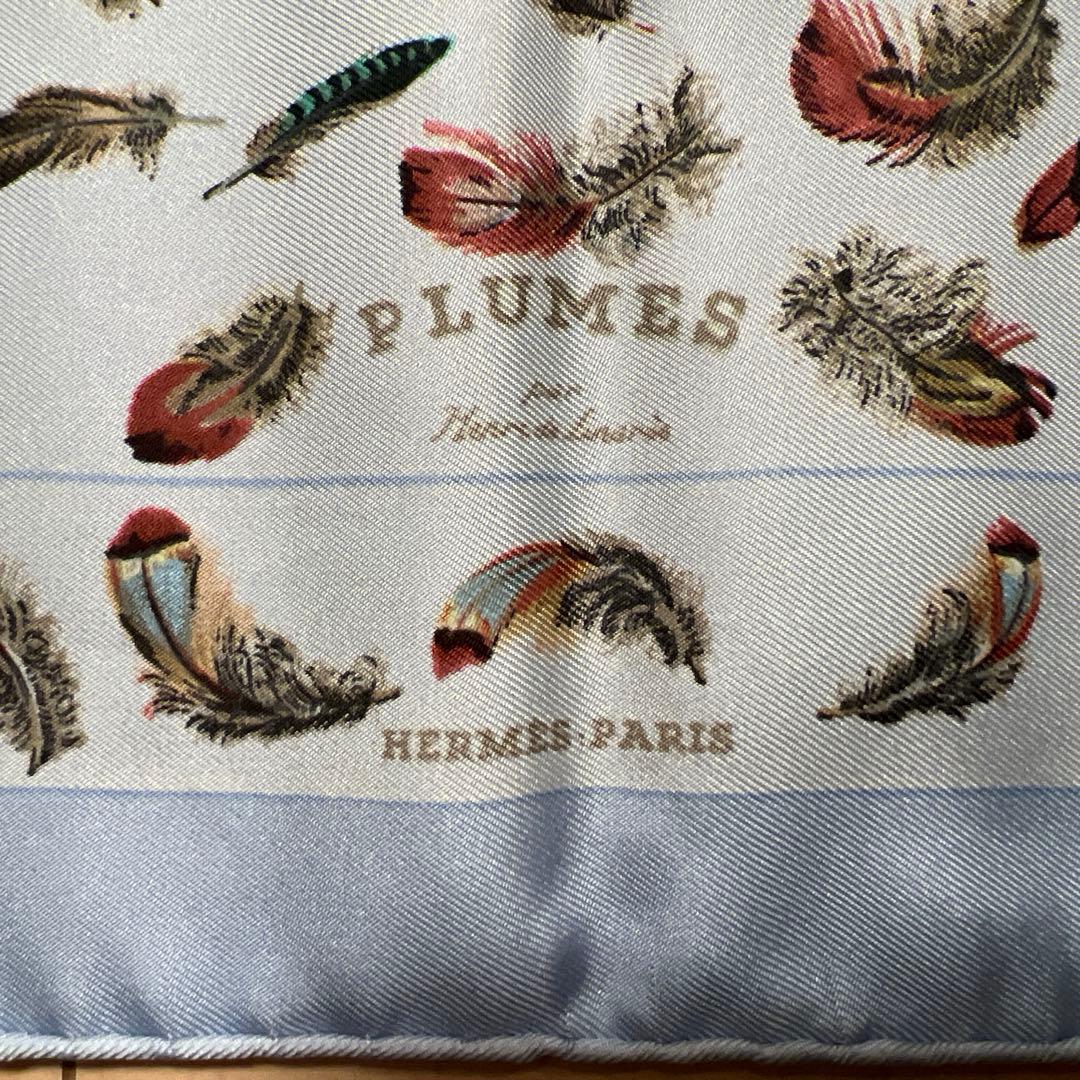 エルメス プチカレ PLUMES（Henri de Linares）スカーフ