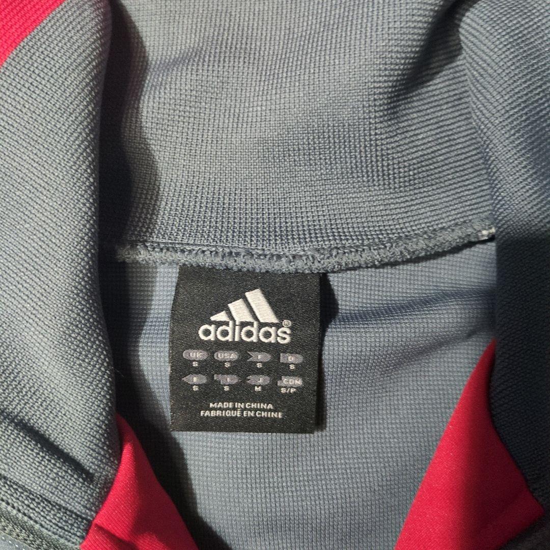 LIVERPOOL adidas トラックジャケット　　2008年製