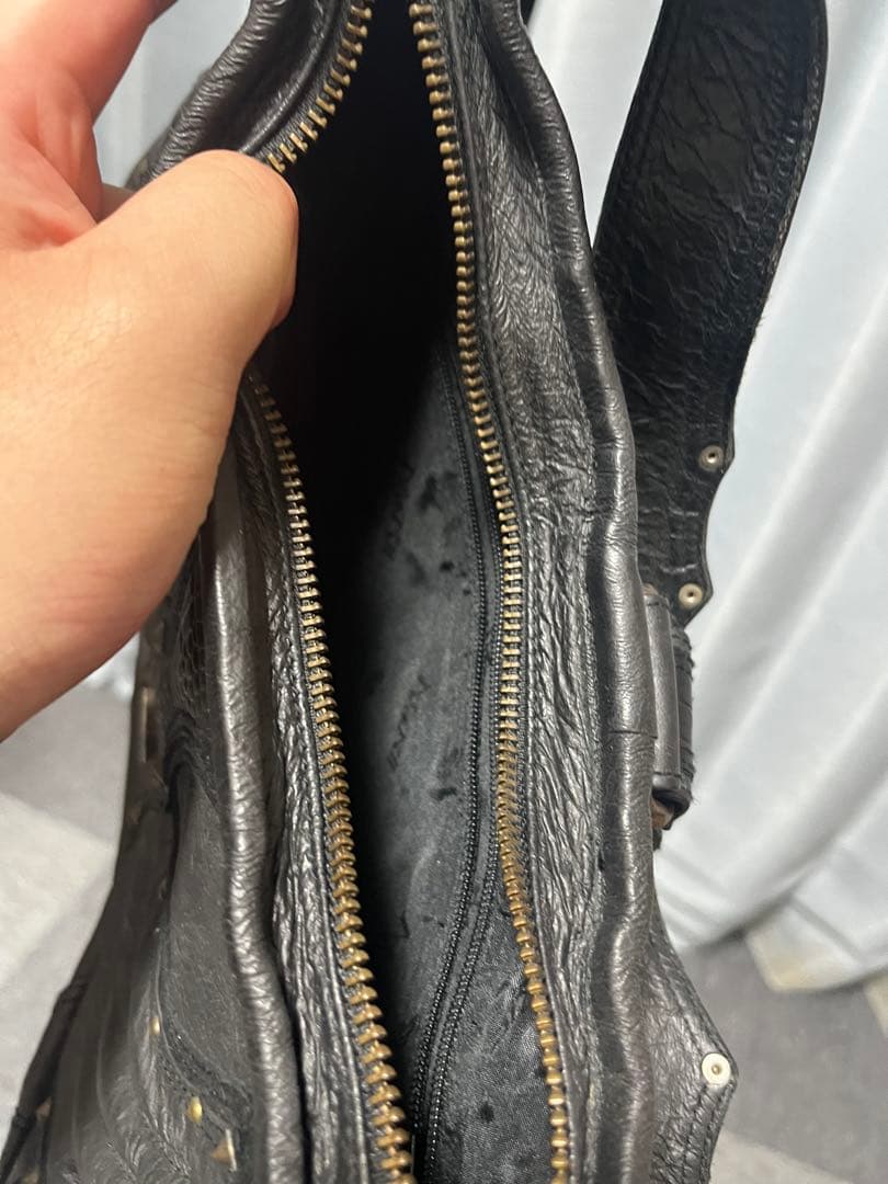 kmrii 本革 Serpent Ring Leather Handbag