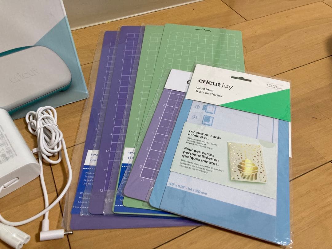 Cricut Joy カッティングマシン