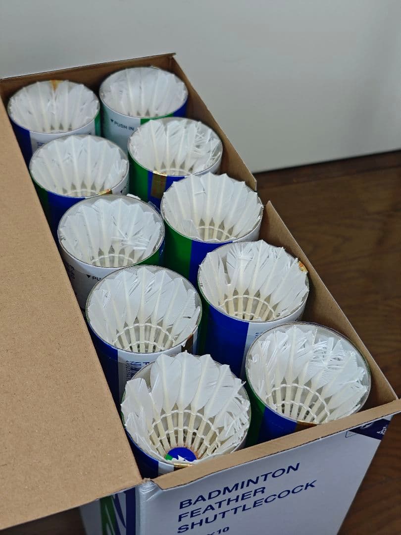 中古ヨネックスバドミントンシャトル130球