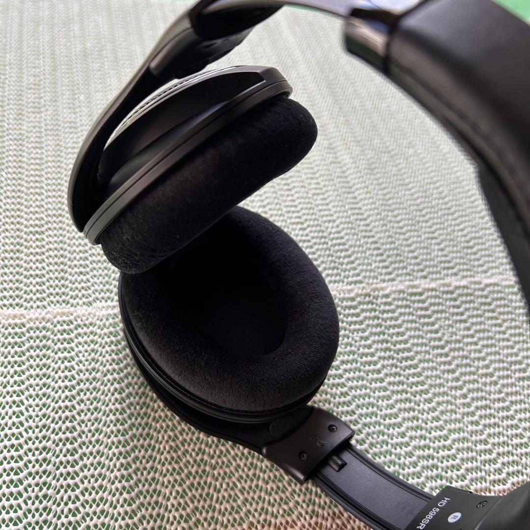 ゼンハイザー ヘッドホン HD598SR ＆ Geekria ヘッドホンケース