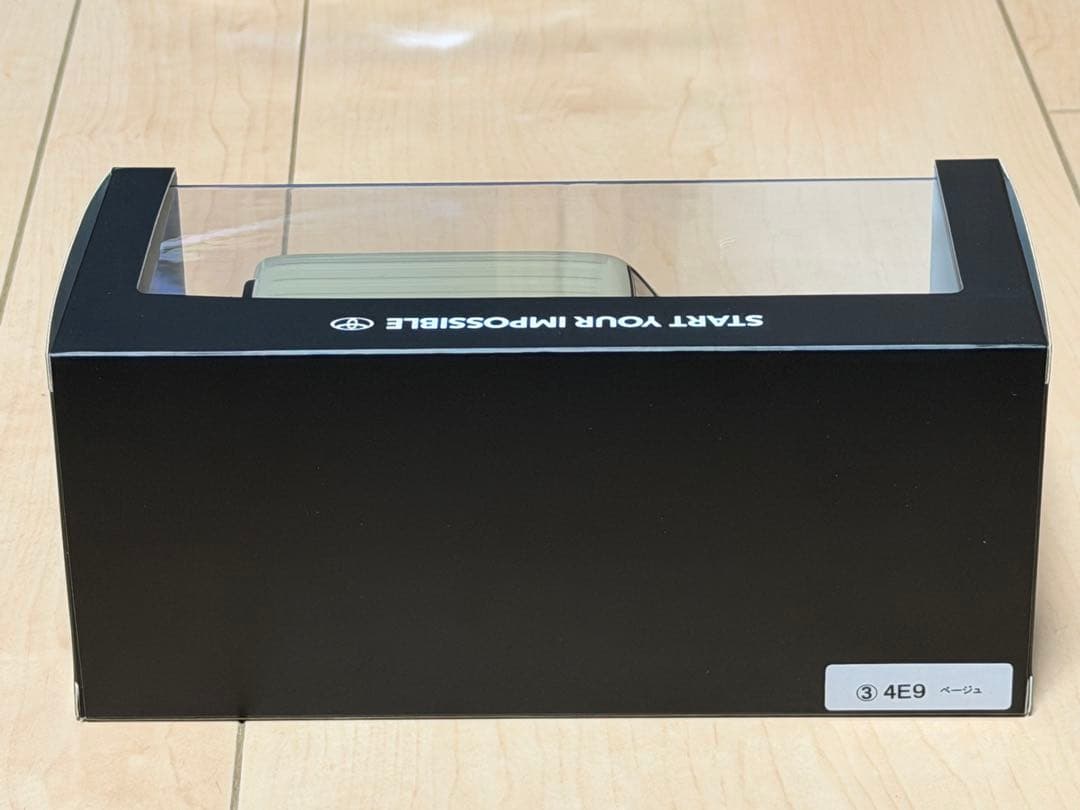 非売品 トヨタ ランドクルーザー70 1/30 カラーサンプル用ミニカー