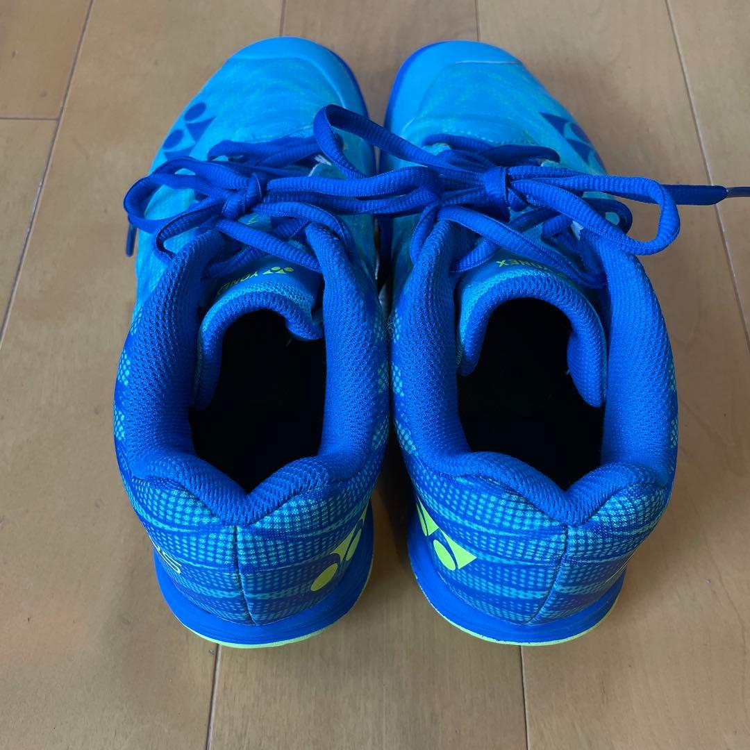 YONEX バドミントンシューズ 青23.5cm