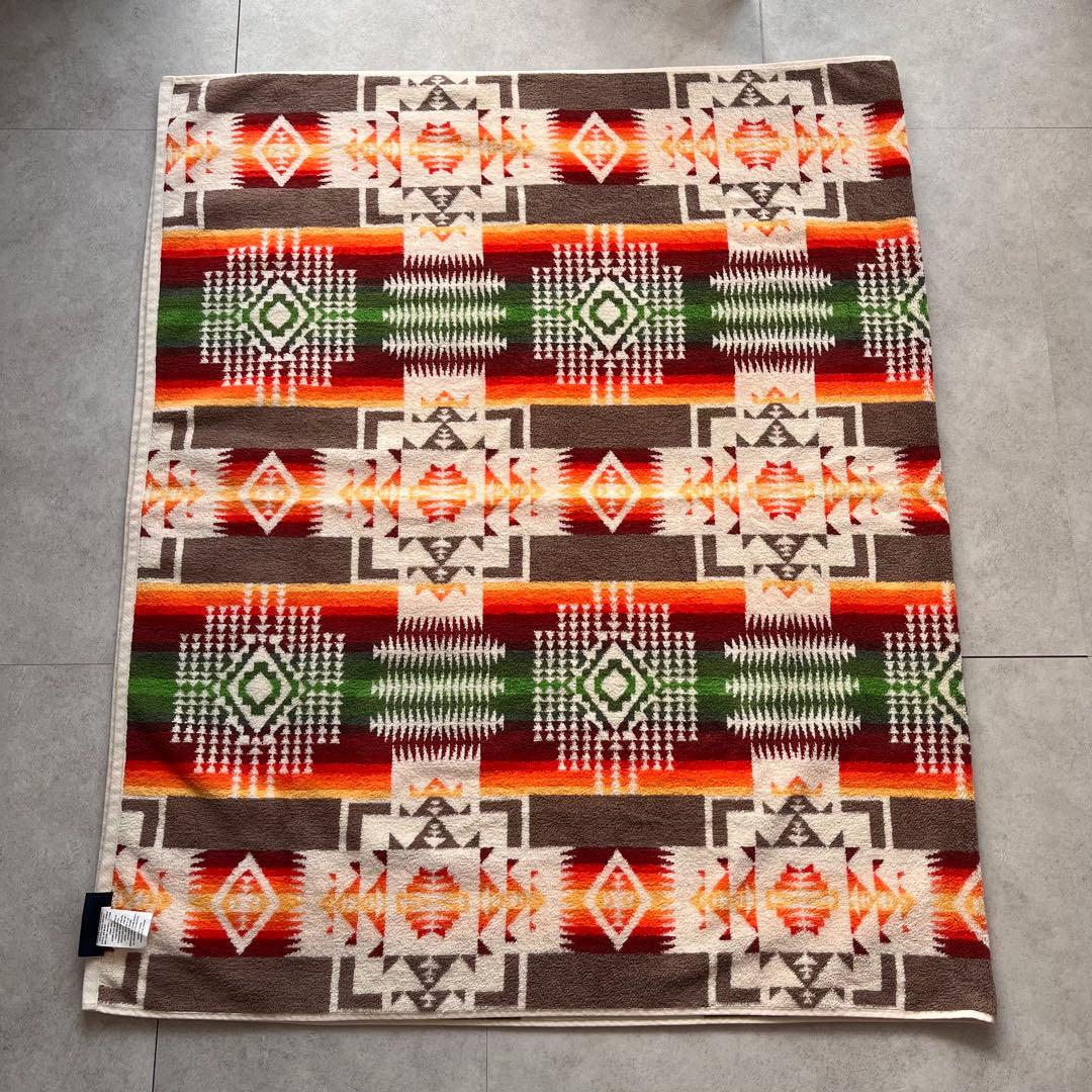 PENDLETON(ペンドルトン) ジャガードタオル　ブランケット アイボリー