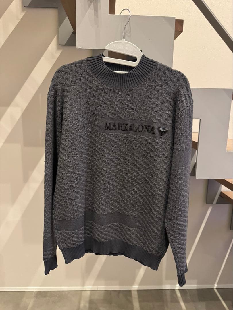 【美品】現行品　MARK & LONA グレー セーター　48(L)