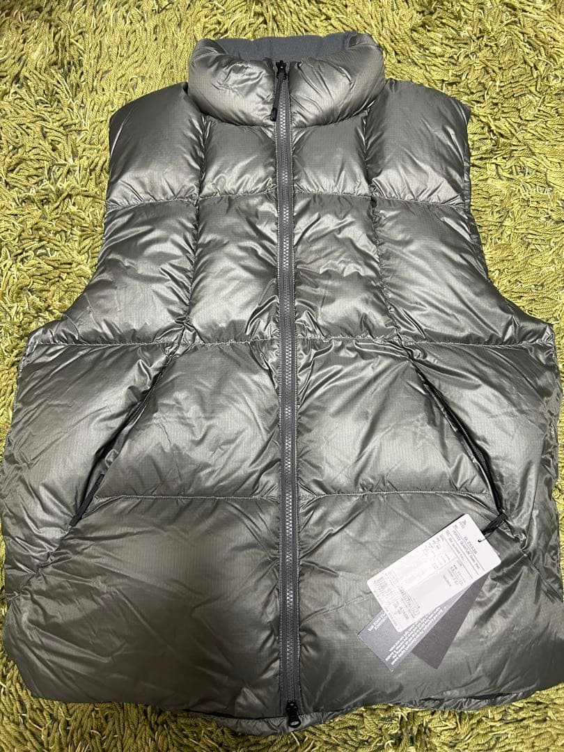 ゴールドウィン ダウンベスト シルバー サイズ3