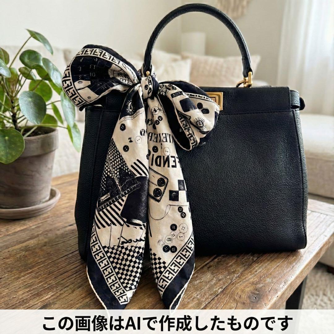 フェンディ 大判スカーフ 総柄 ズッカ