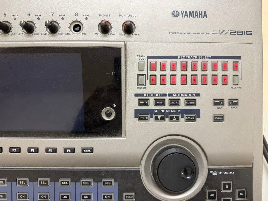 【希少】YAMAHA ヤマハ AW2816 ミキサー 音響機器 送料無料匿名配送