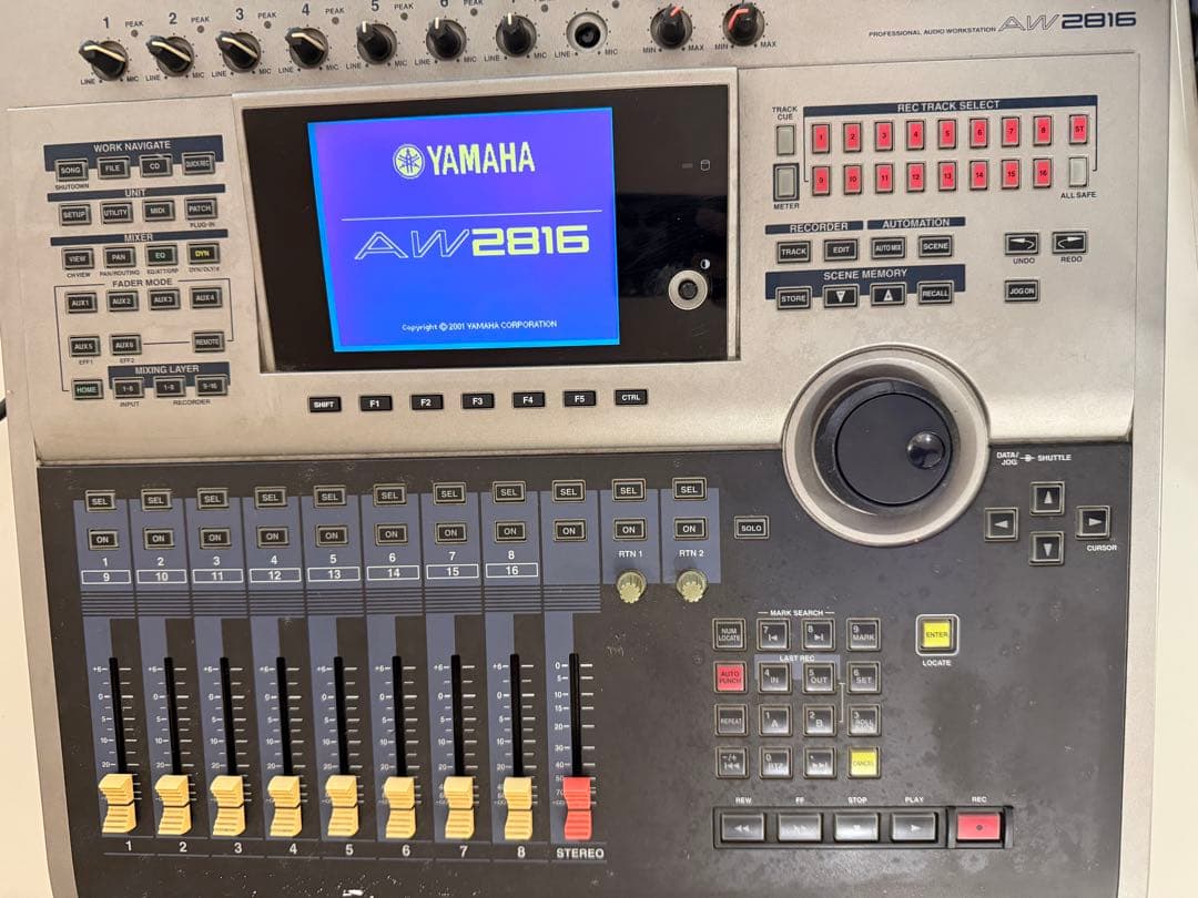 【希少】YAMAHA ヤマハ AW2816 ミキサー 音響機器 送料無料匿名配送