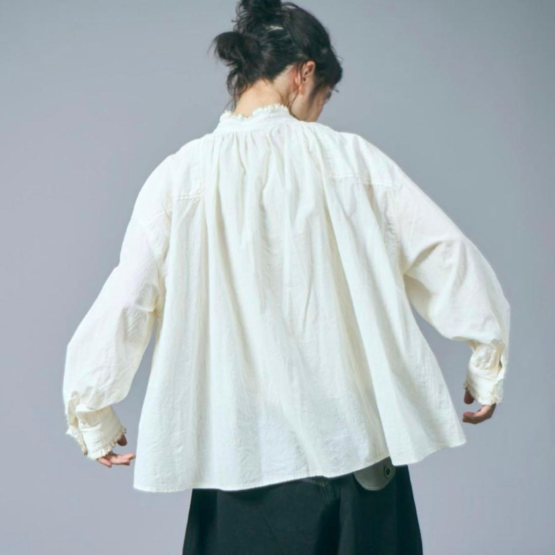 新品 tumugu ⿻ ふわふわコットンシャツ 刺繍レース ナチュラル フリル