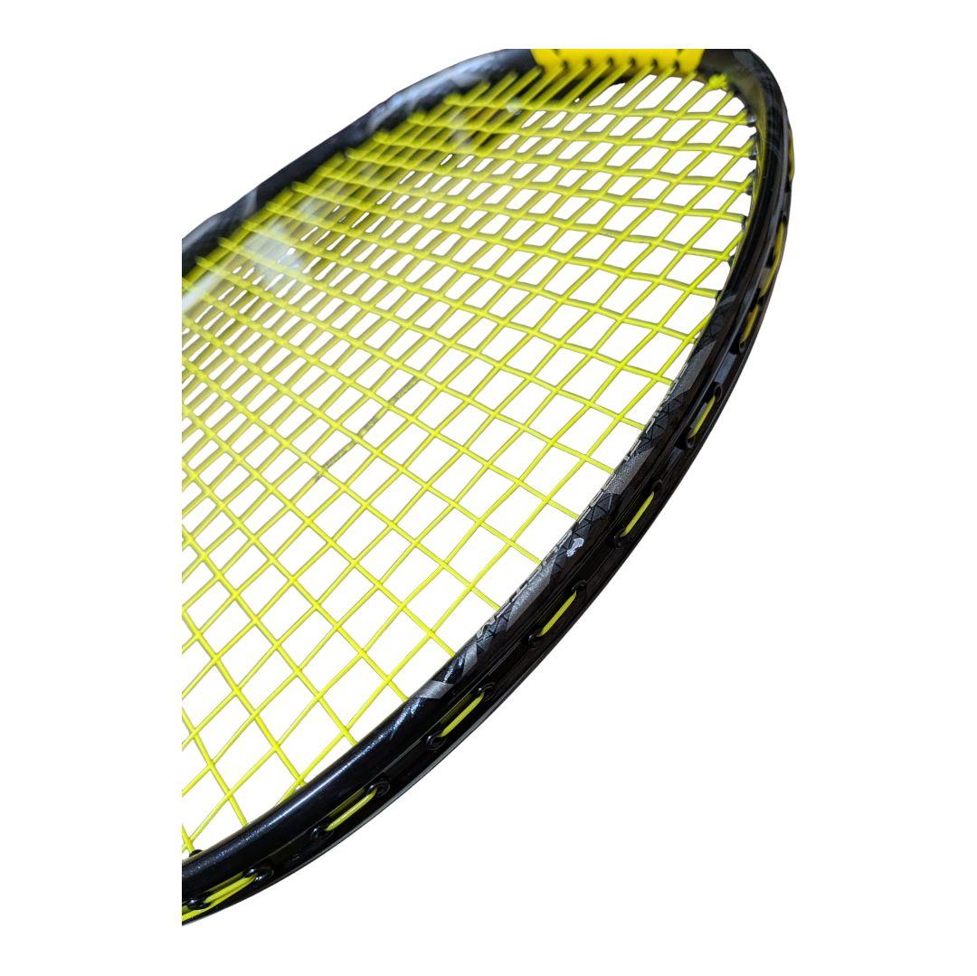 【美品】YONEX ナノフレア1000Z NANOFLARE 4UG5