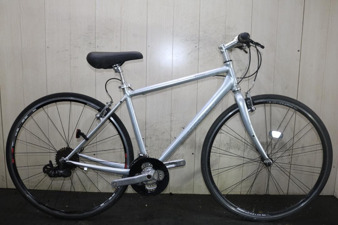 GIANT ESCAPE R3 700C アルミ 24速 465mmクロスバイク