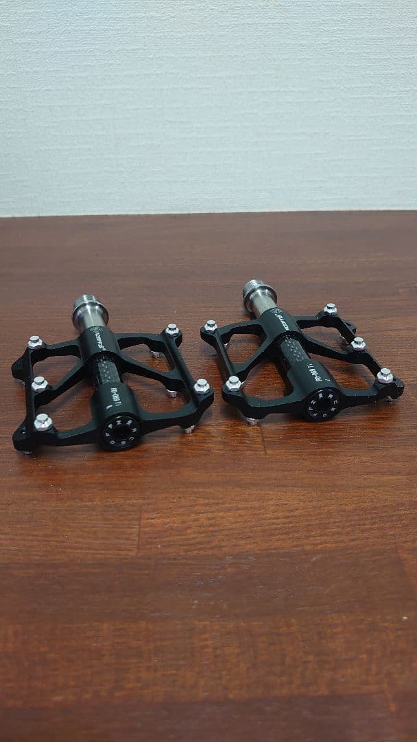 軽量 約165ｇ フラットペダル チタンシャフト ブラック