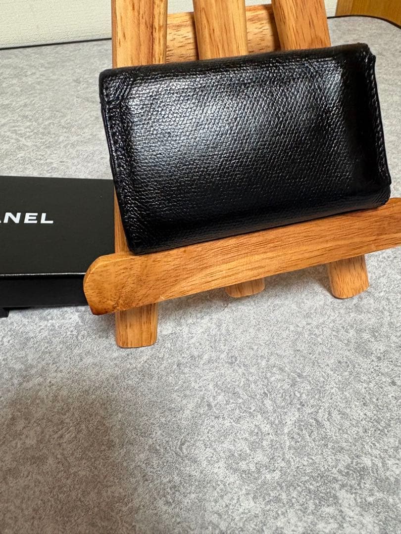t*o様 (正規品)CHANEL ブラック 本革レザー 6連キーケース