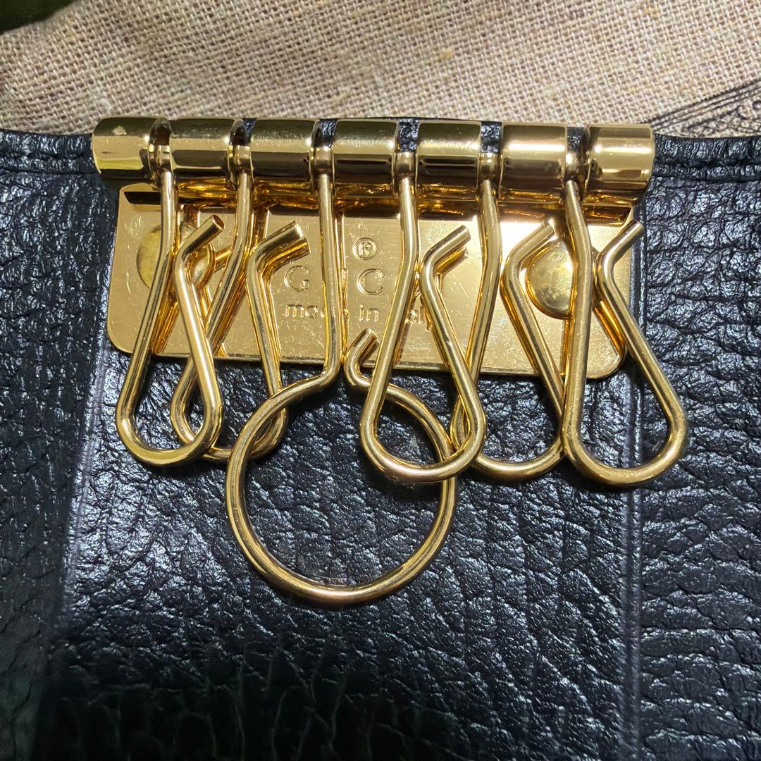 GUCCI GGマーモント レザー キーケース