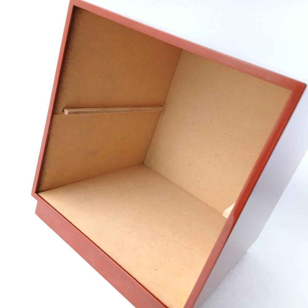 美品 卓上 小箪笥 菊紋 朱塗り 二段2段引き出し 和家具 丁寧な造り 漆器風