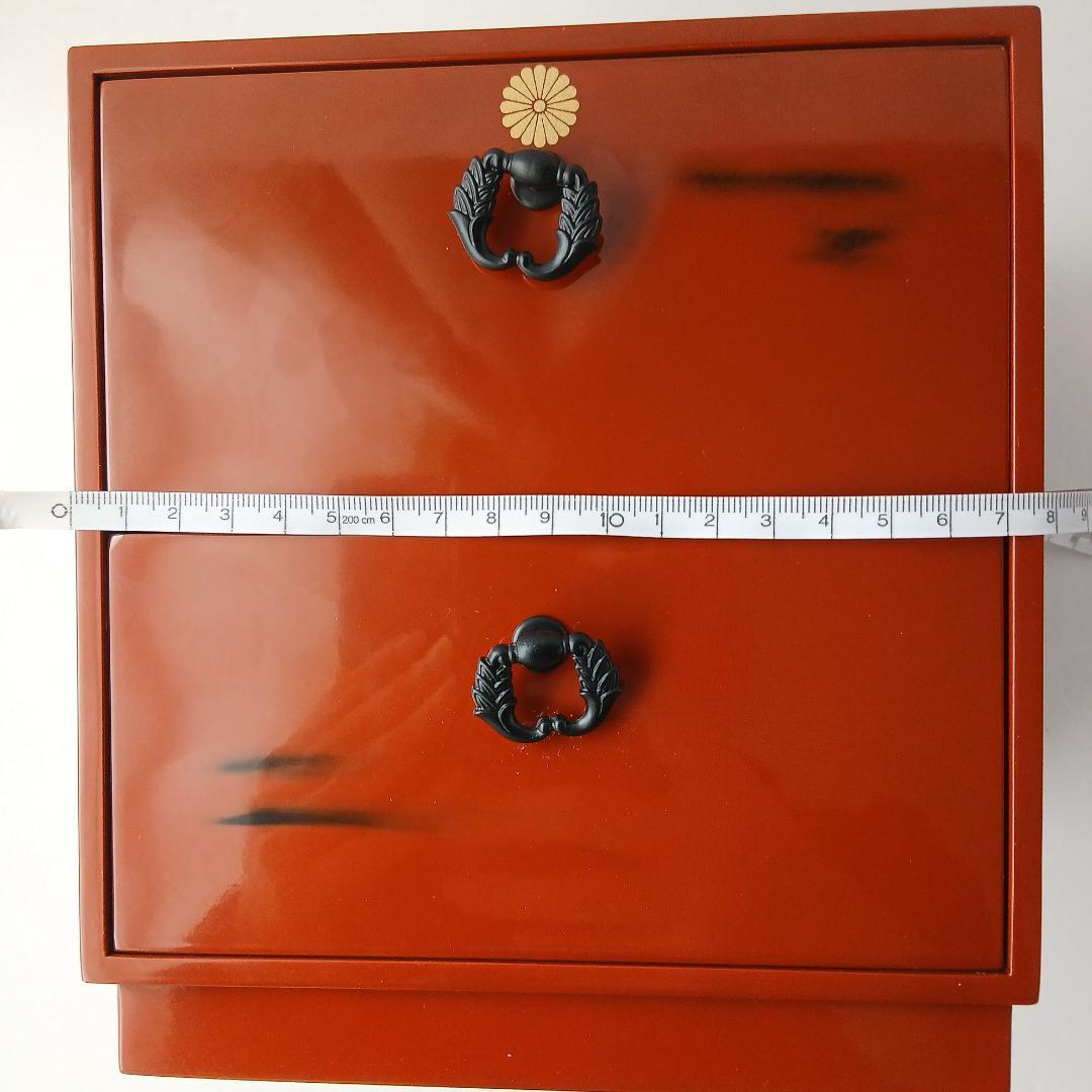 美品 卓上 小箪笥 菊紋 朱塗り 二段2段引き出し 和家具 丁寧な造り 漆器風