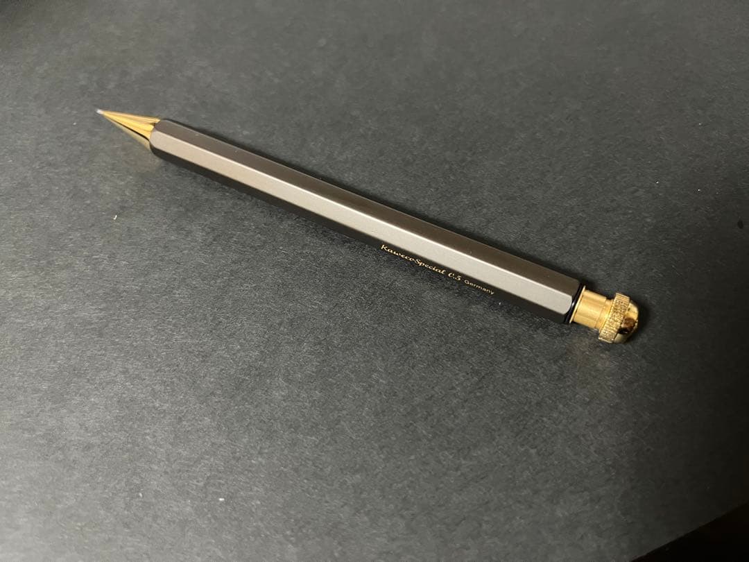 カヴェコスペシャル 伊東屋限定色 オリーブブラウン