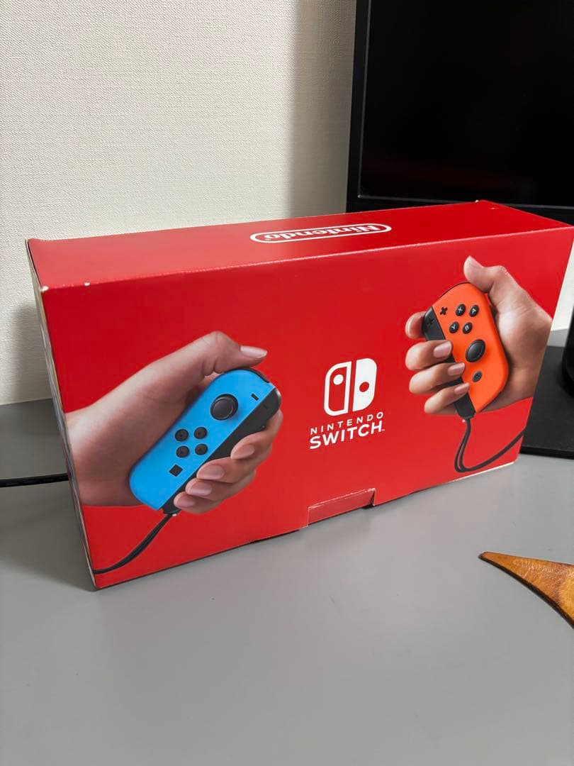 Nintendo Switch 本体 追加Joy-Con とケース付き