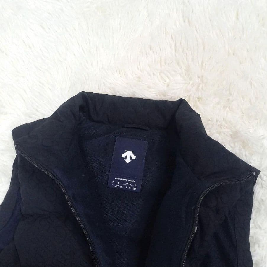 【AOI926】DESCENTE GOLF ダウンベスト 総柄