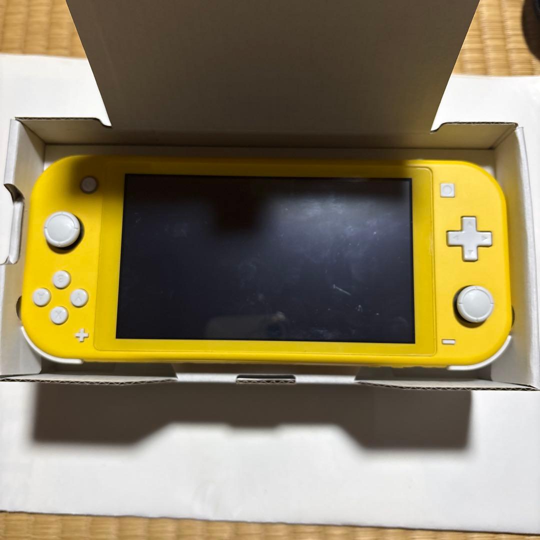 Nintendo Switch Lite イエロー 本体 箱あり 充電器