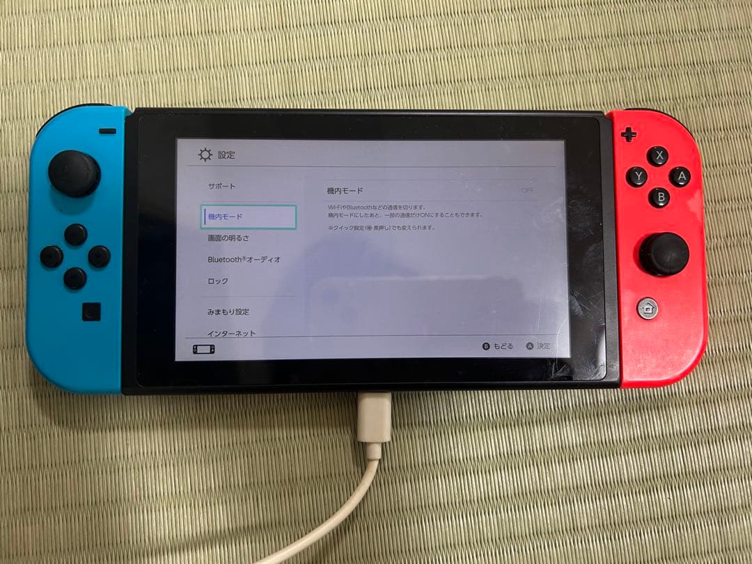 @*様 大*ん様 Nintendo Switch 本体　ネオンブルー/レッド