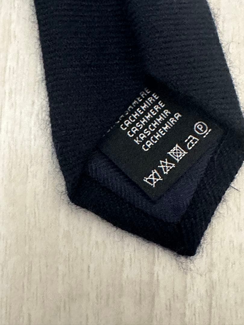 Ermenegildo Zegna ゼニアのカシミア ネクタイ！ネイビーソリッド