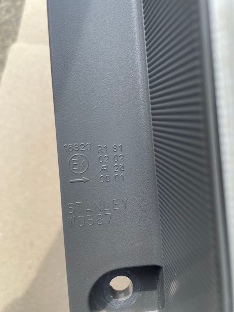 ホンダステップワゴン スパーダ RK5 後期純正LEDテールレンズ 運転席側