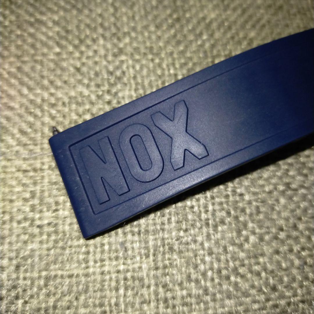 LUMINOX新品未使用ラバーベルト　希少NAVY色　最終お値下しました！