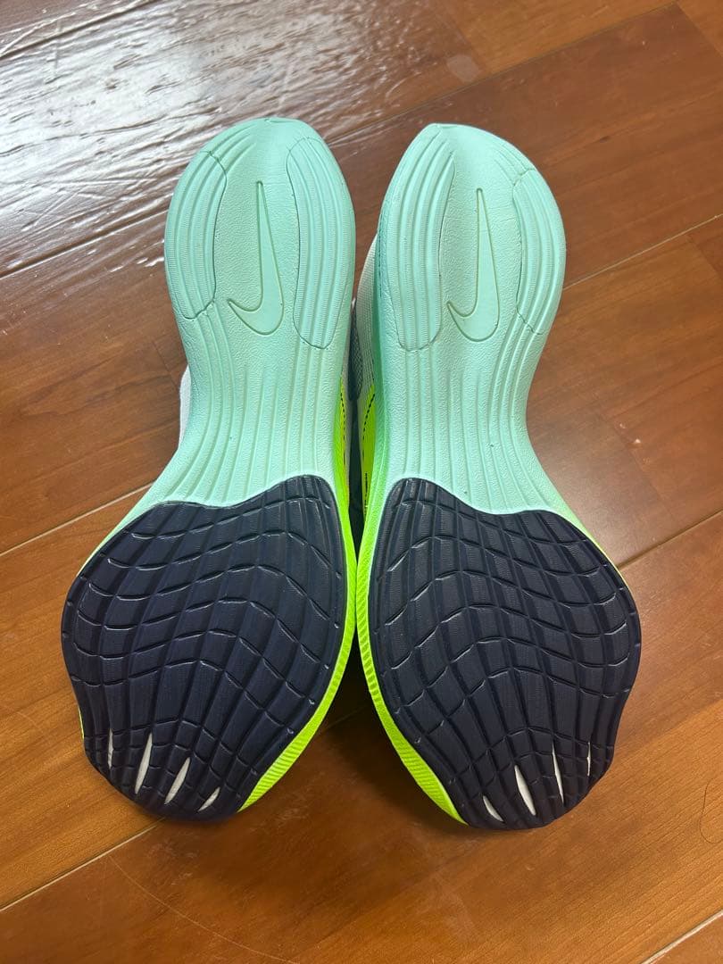 新品未使用 NIKE vaporfly next% 28.5 US10.5