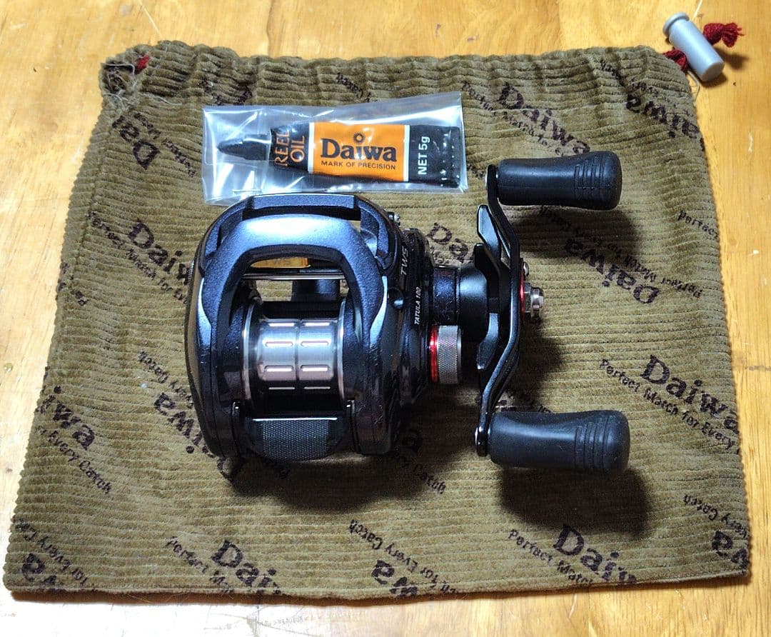 DaiwaタトゥーラTW100 7.3 : 1 ユーズド品 中古