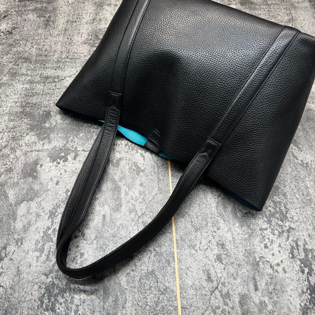 極美品✨ペッレモルビダ テーラマリーナ 肩掛け トートバッグ ブラック レザー