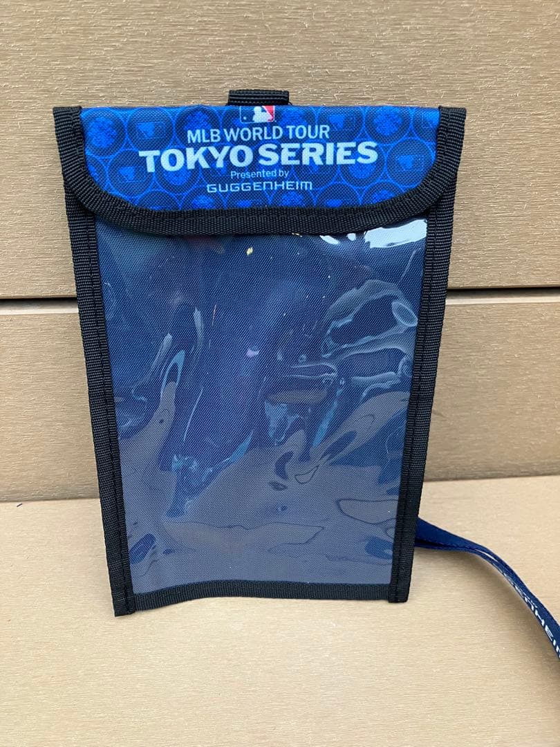 MLB 東京シリーズ 2025 開幕戦チケットホルダー2個セットおまけ付き
