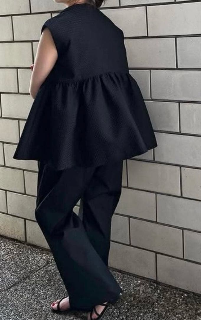ella ジレ　ベスト　ella selectshop お値下げ不可