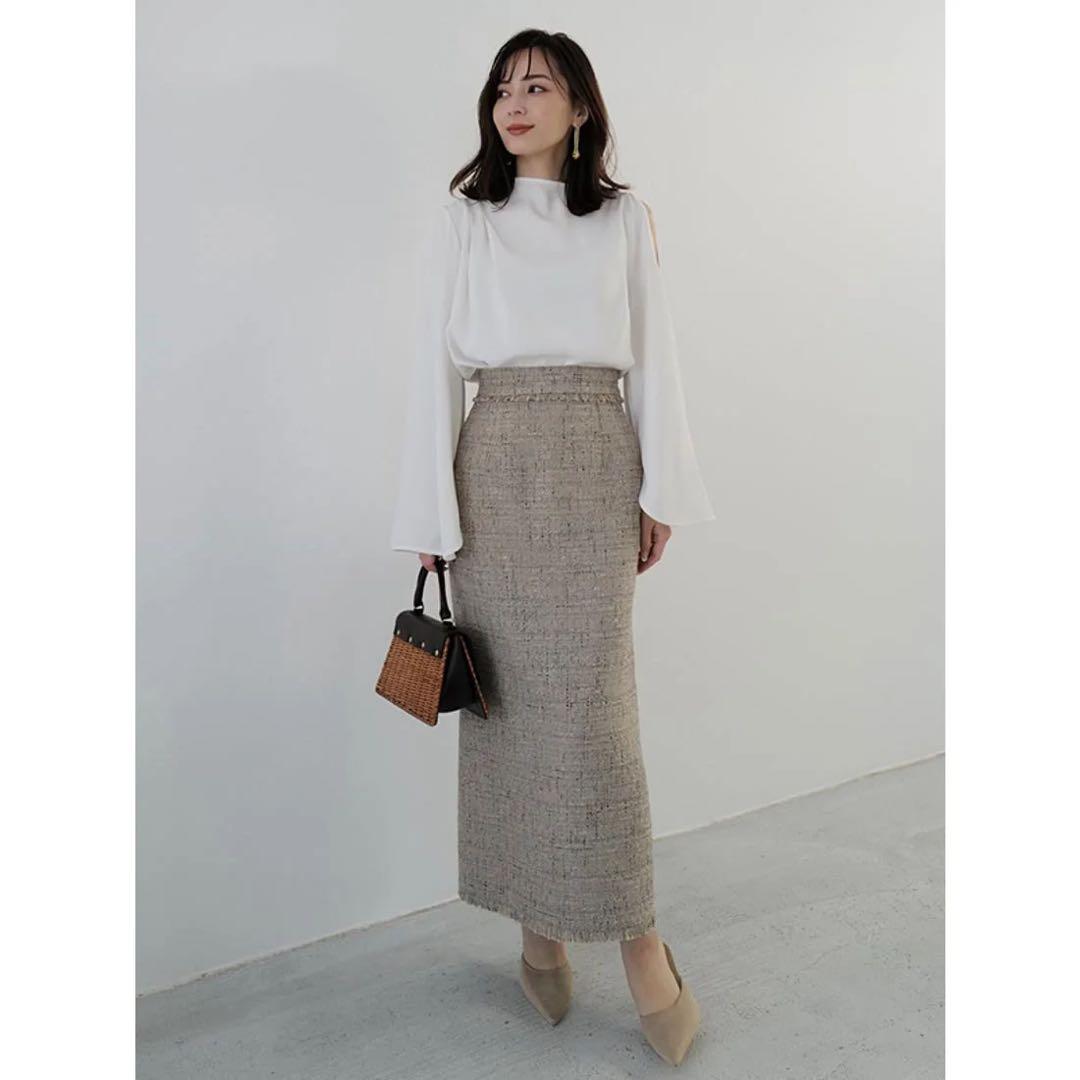 anuans アシメネックサテンブラウス （WHITE）
