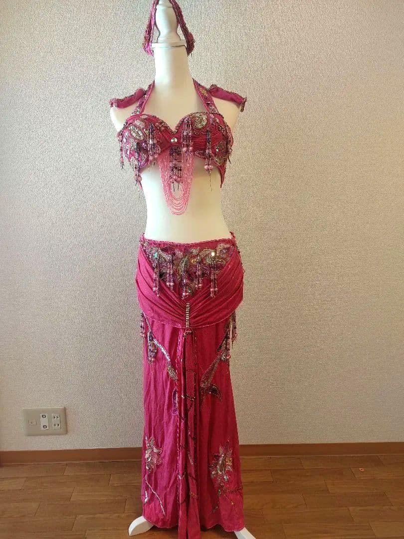 ベリーダンス衣装 ビーズ刺繍付き