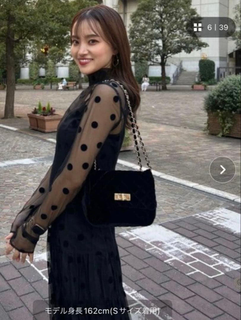 大人気完売品⭐︎リエンダ　ドットレースティアードワンピース　黒　S